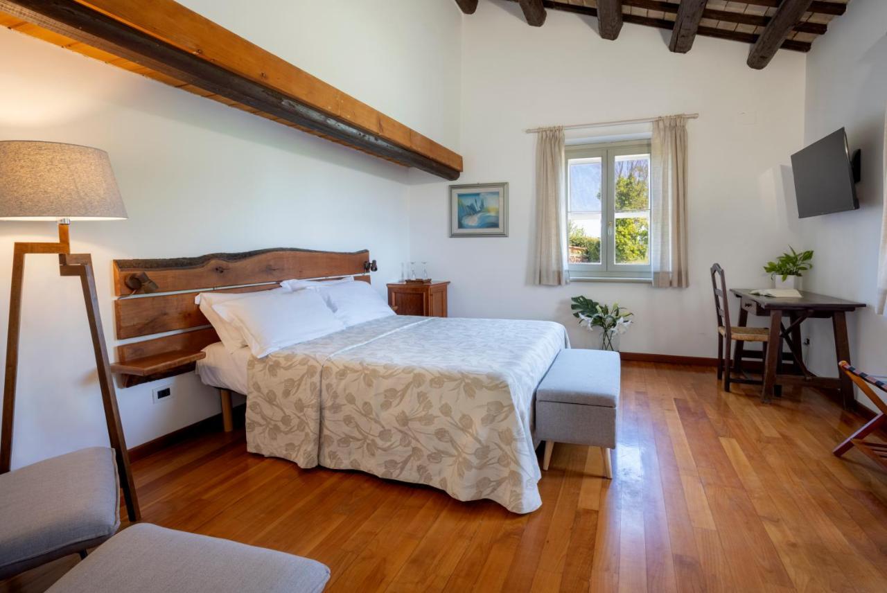 Rustico Villa Lemarche B&B מראה חיצוני תמונה