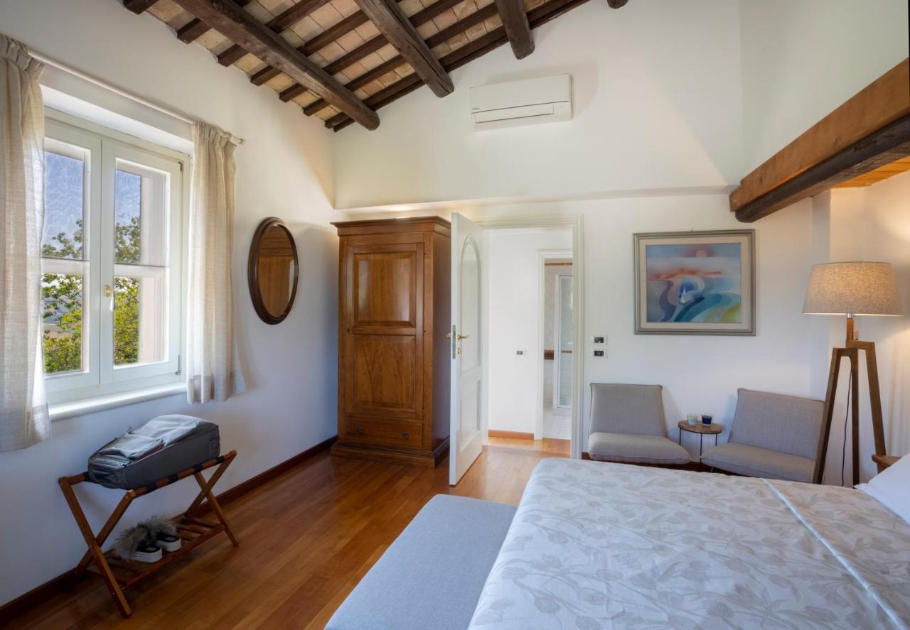 Rustico Villa Lemarche B&B מראה חיצוני תמונה